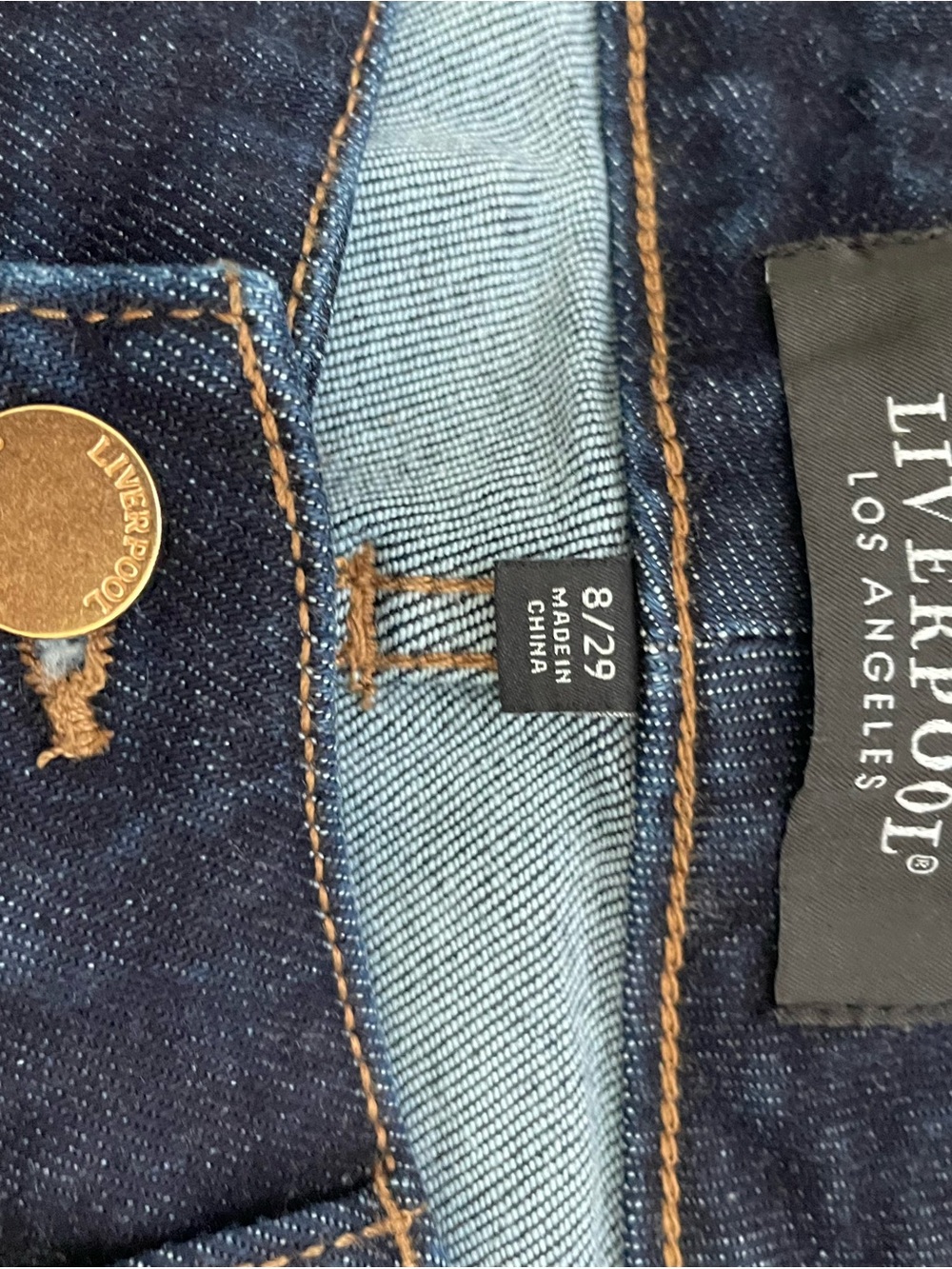 Liverpool Morgan Cuffed Wide Leg Jeans NWT (size 8) - Picture 4 of 4